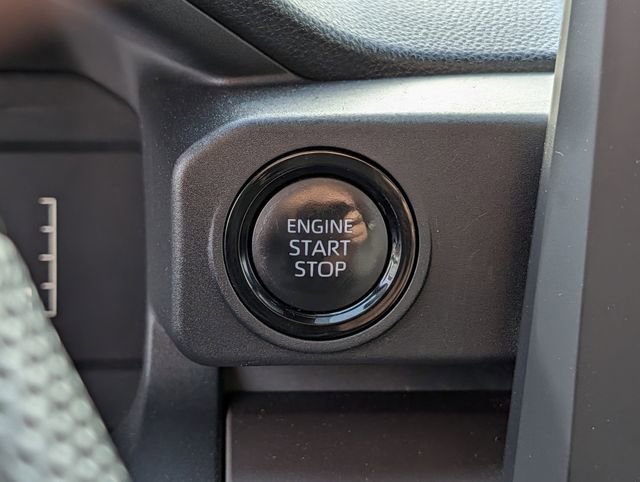 Used 2024 Toyota Tacoma SR5 AWD/4WD image 19