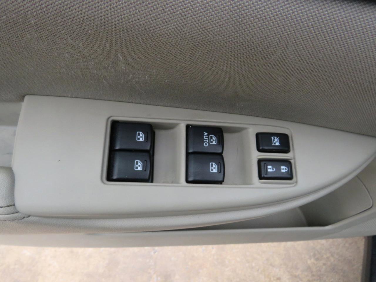 Used 2014 Subaru Outback 2.5i Premium w/ Moonroof Package image 14