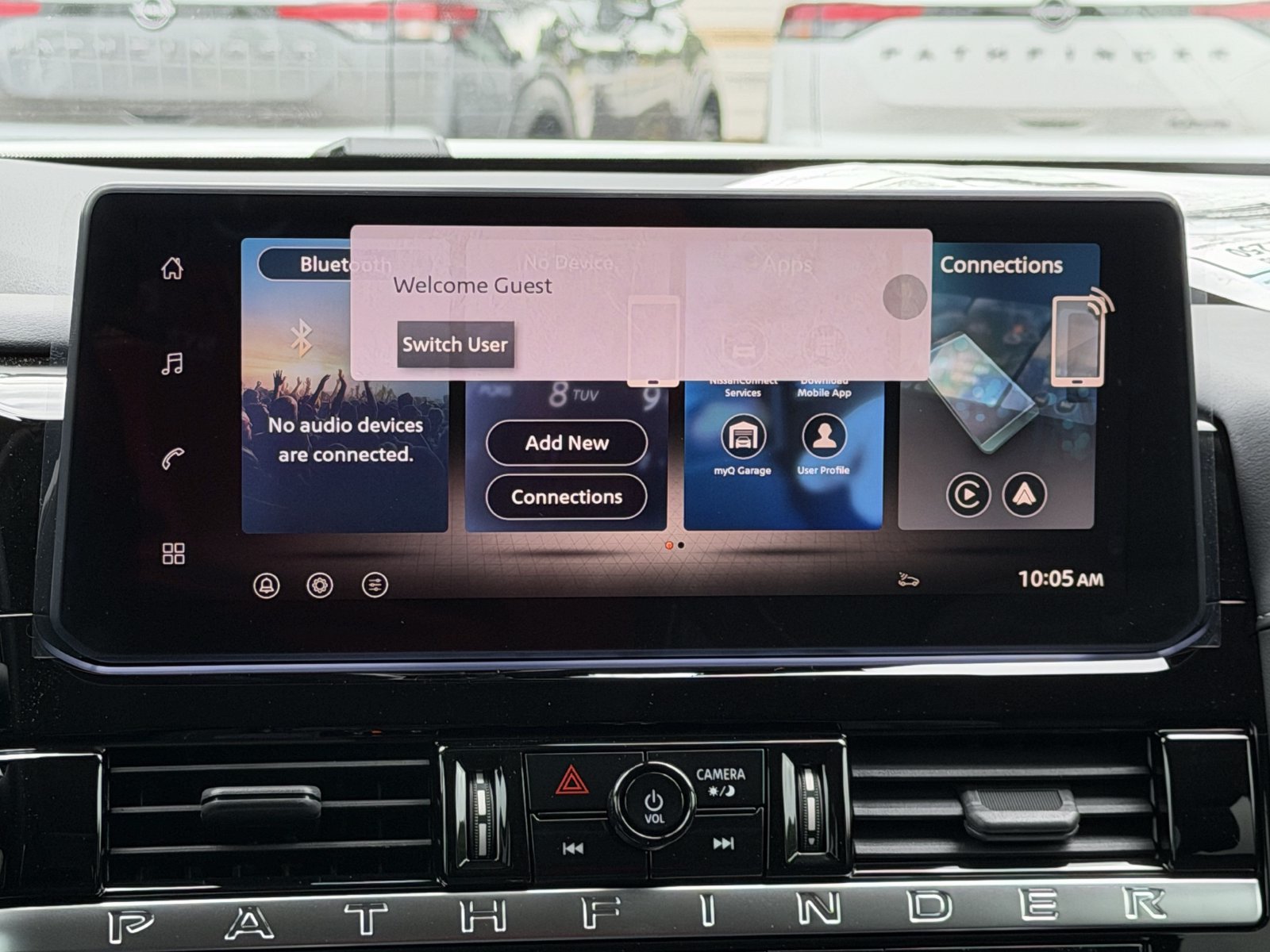 New 2026 Nissan Pathfinder SV w/ SV Premium Package FWD image 3