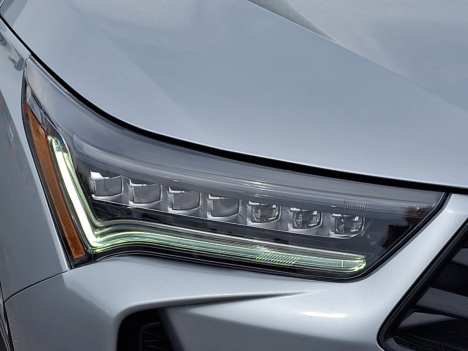 Certified 2025 Acura RDX SH-AWD w/ Technology Package image 9