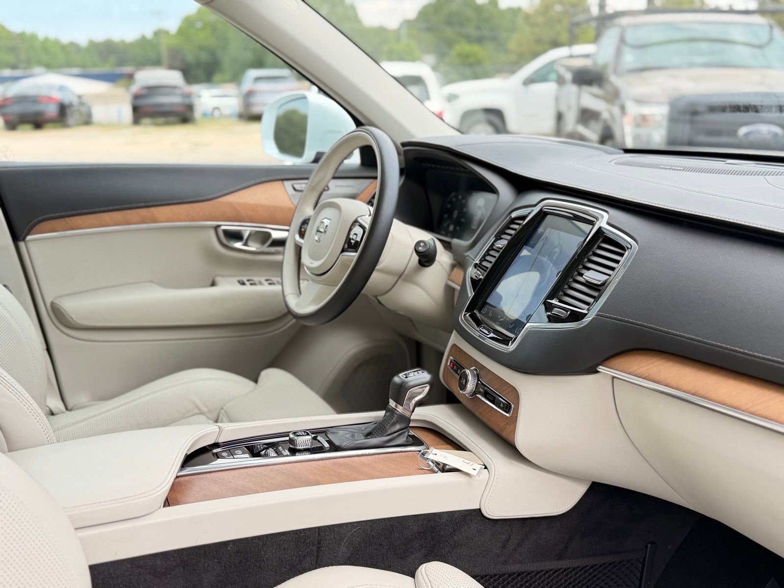 Used 2019 Volvo XC90 T6 Inscription w/ Advanced Package AWD/4WD image 29