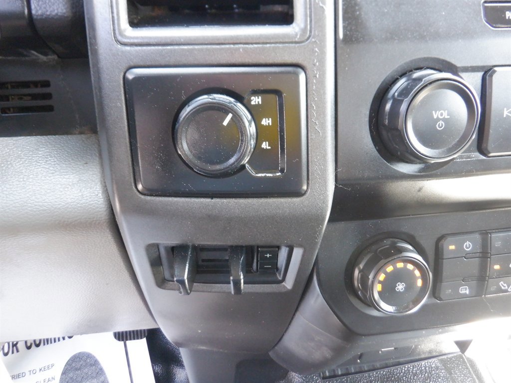 Used 2021 Ford F350 XL w/ Power Equipment Group AWD/4WD image 17
