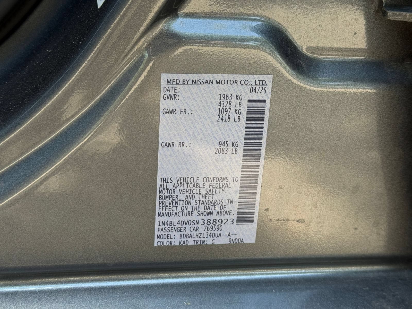 Used 2025 Nissan Altima 2.5 SV FWD image 25