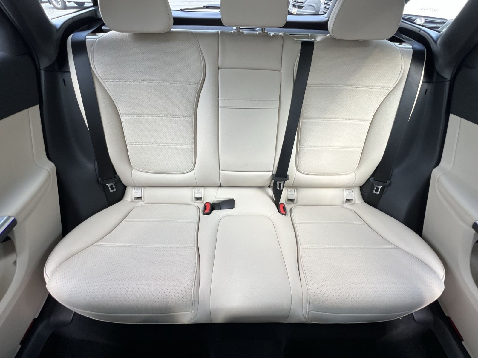 New 2026 Mercedes-Benz GLC 300 4MATIC image 15