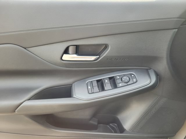 New 2026 Nissan Sentra SV w/ SV Convenience Package FWD image 22