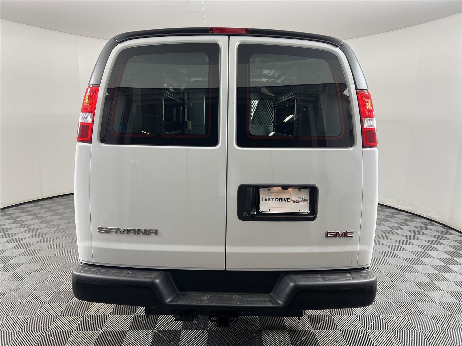 New 2025 GMC Savana 2500 w/ Driver Convenience Package RWD image 5