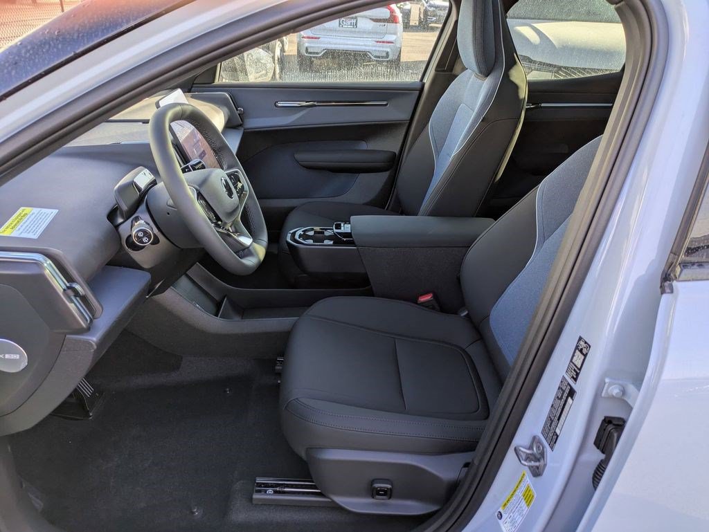 New 2026 Volvo EX30 Plus w/ Climate Package AWD/4WD image 16
