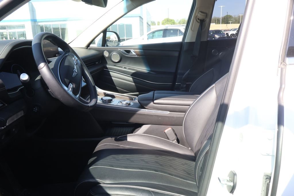Used 2024 Genesis GV80 2.5T w/ Prestige Package AWD/4WD image 10