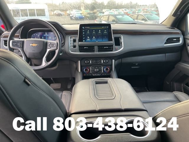 Used 2024 Chevrolet Suburban Premier RWD image 18