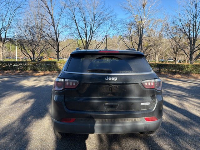 Used 2022 Jeep Compass Latitude w/ Sun and Sound Group image 7