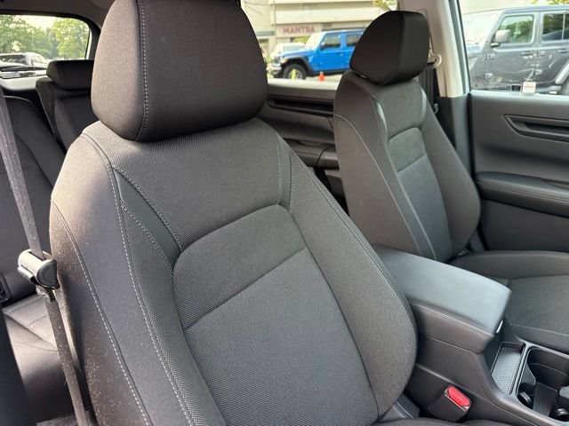 Used 2025 Honda CR-V LX image 26