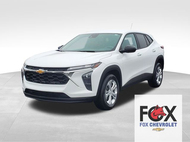 Certified 2024 Chevrolet Trax LS w/ Driver Confidence Package image 1