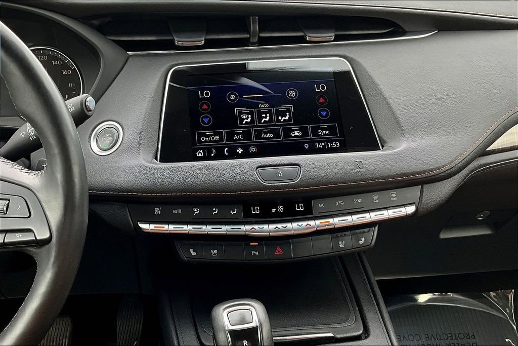 Used 2019 Cadillac XT4 Premium Luxury image 11