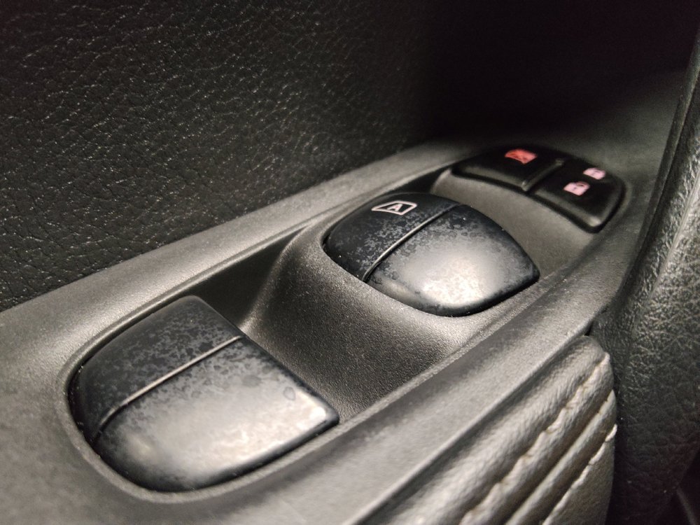 Used 2021 Nissan Rogue Sport S FWD image 27