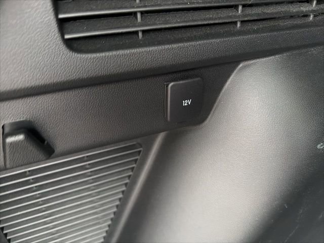 Used 2021 Ford Escape SE image 11