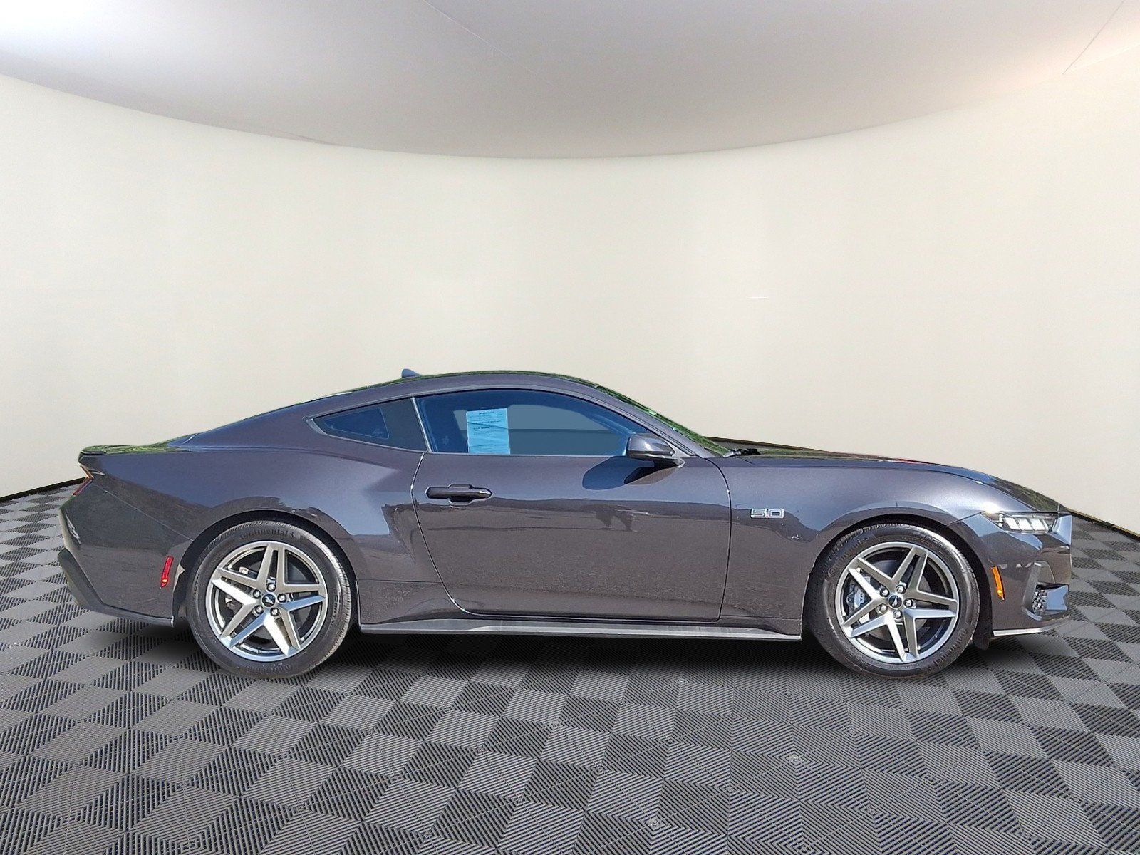 Used 2024 Ford Mustang GT RWD image 7