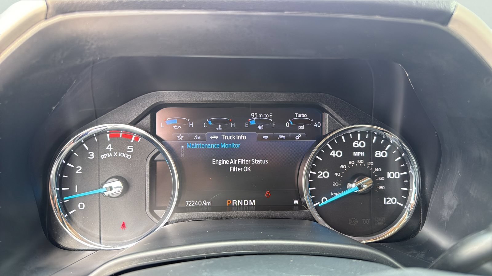 Certified 2022 Ford F350 Lariat AWD/4WD image 13