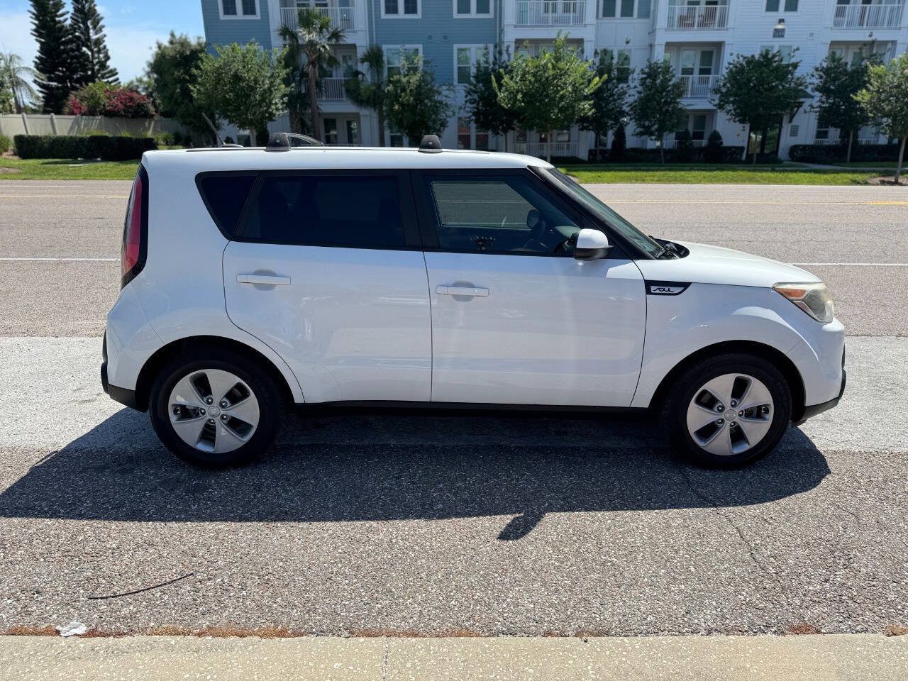 Used 2016 Kia Soul FWD image 9