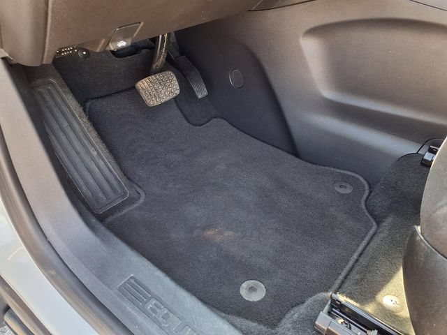 Used 2023 Chevrolet Equinox LT FWD image 45
