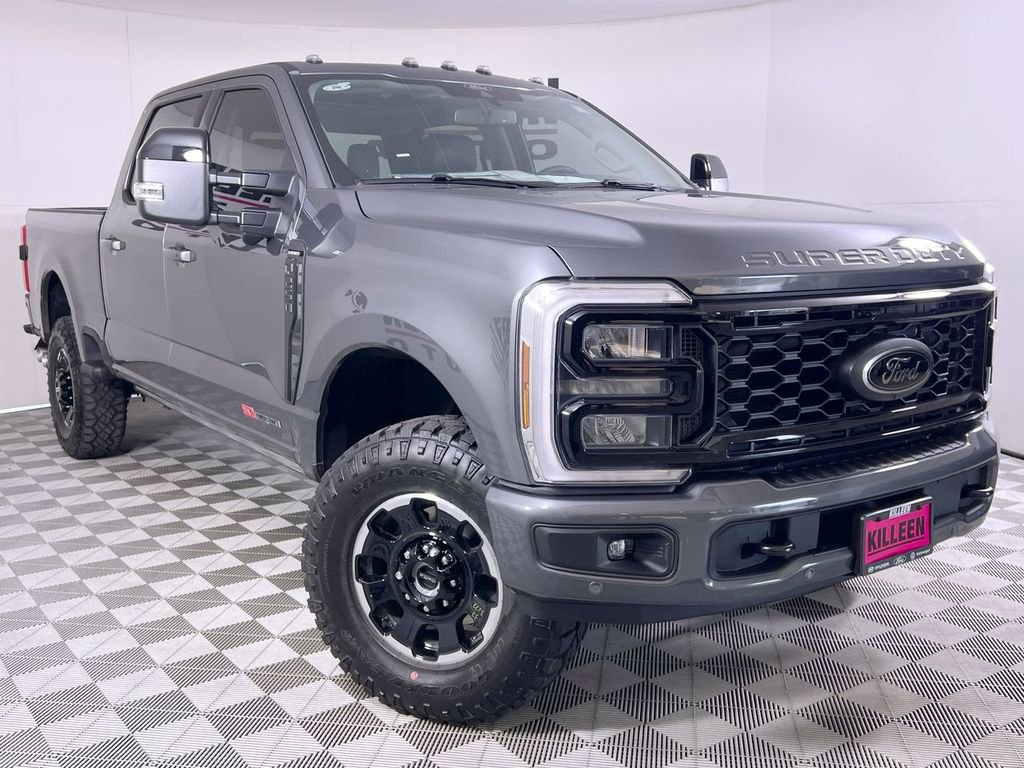 New 2026 Ford F250 Lariat w/ Tremor Off-Road Package