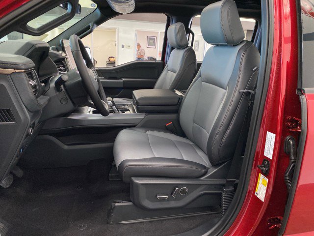 New 2025 Ford F150 Lightning Lariat w/ Max Trailer Tow Package image 17