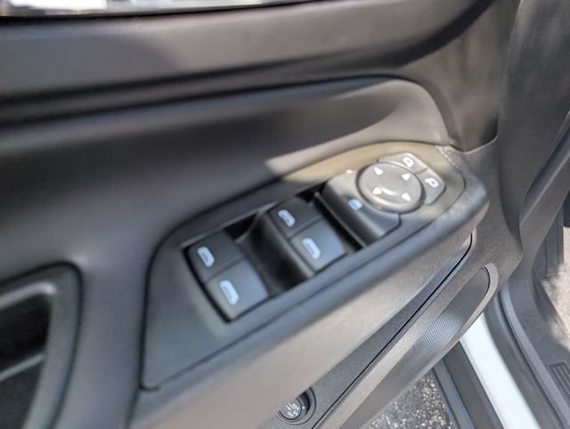 Used 2024 Chevrolet Equinox LT w/ LPO, Floor Liner Package FWD image 14