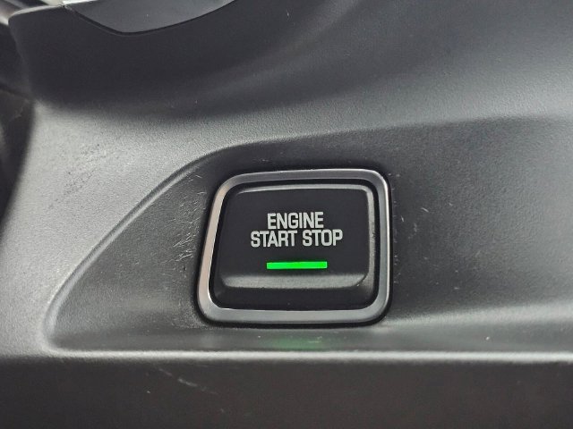 Used 2019 Chevrolet Camaro LT RWD image 26