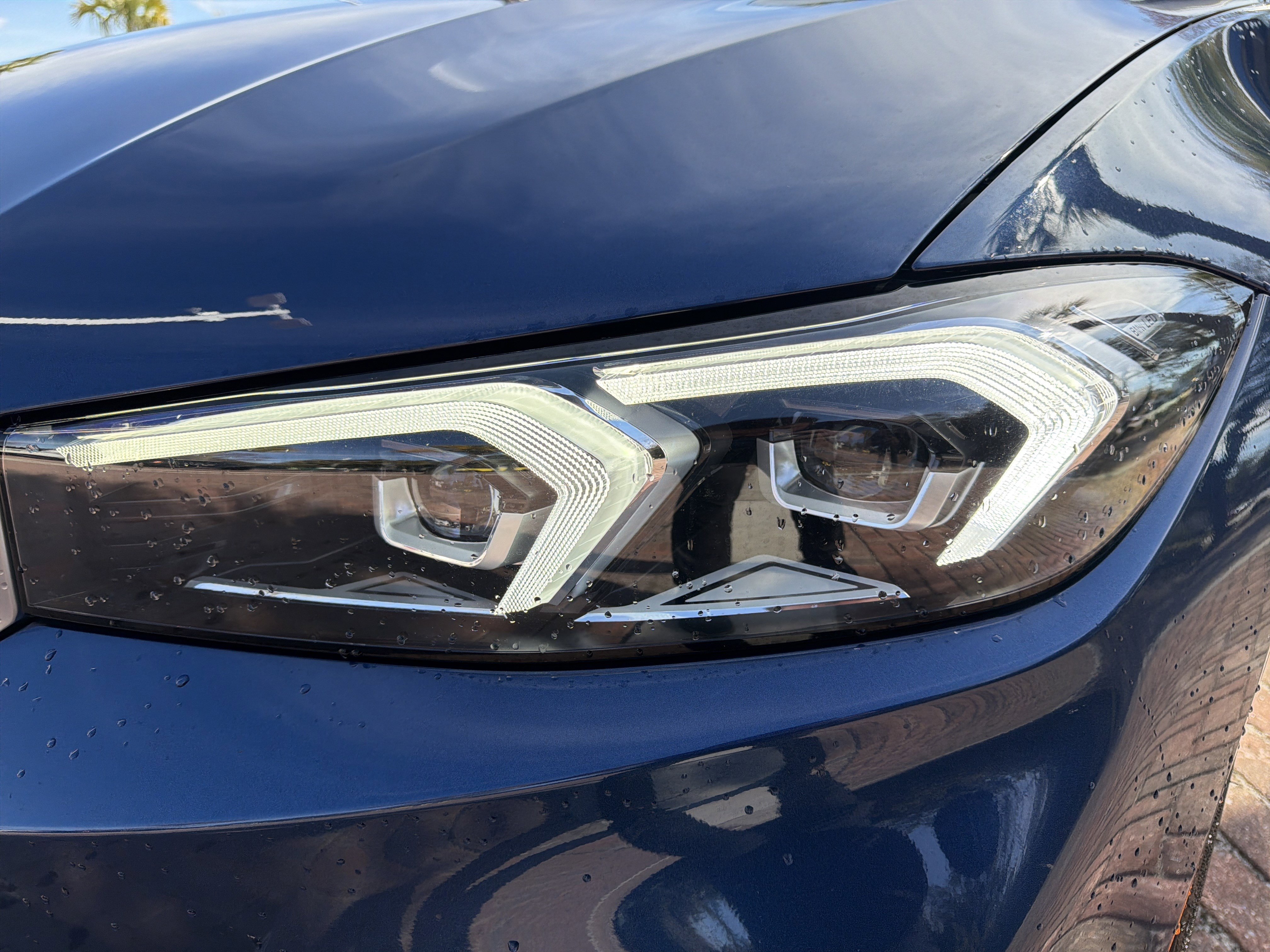 Certified 2024 BMW 330i Sedan image 6