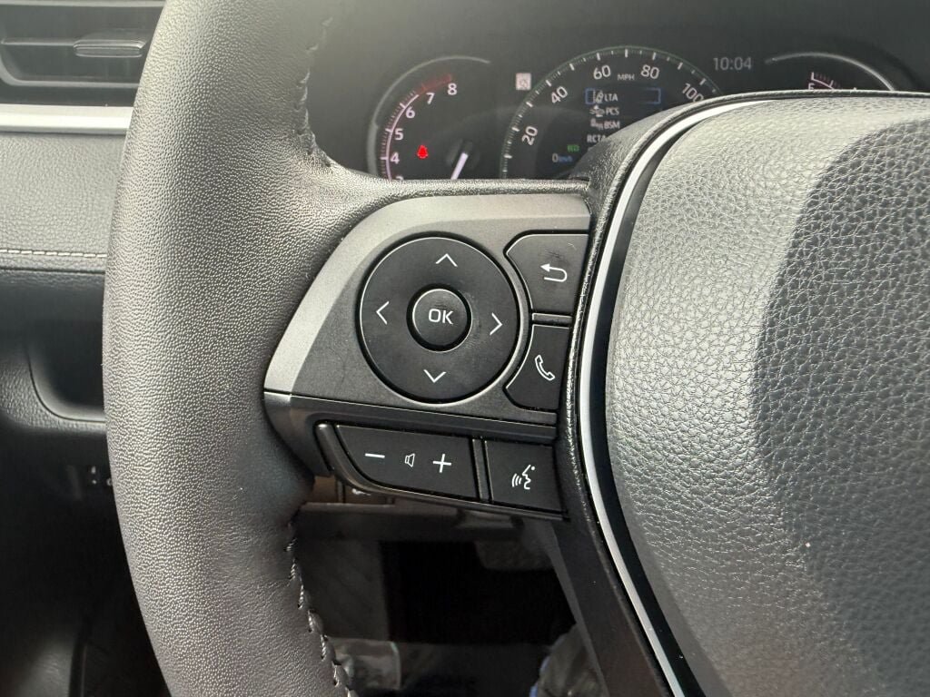 Used 2024 Toyota RAV4 XLE w/ Convenience Package AWD/4WD image 15