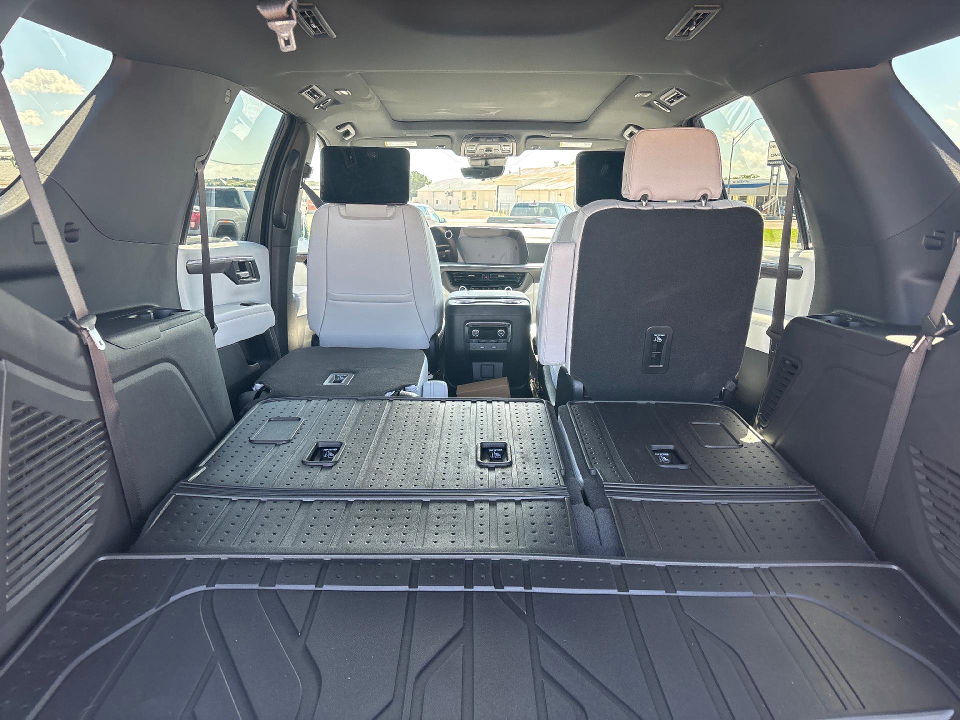 New 2025 Chevrolet Tahoe Premier image 9