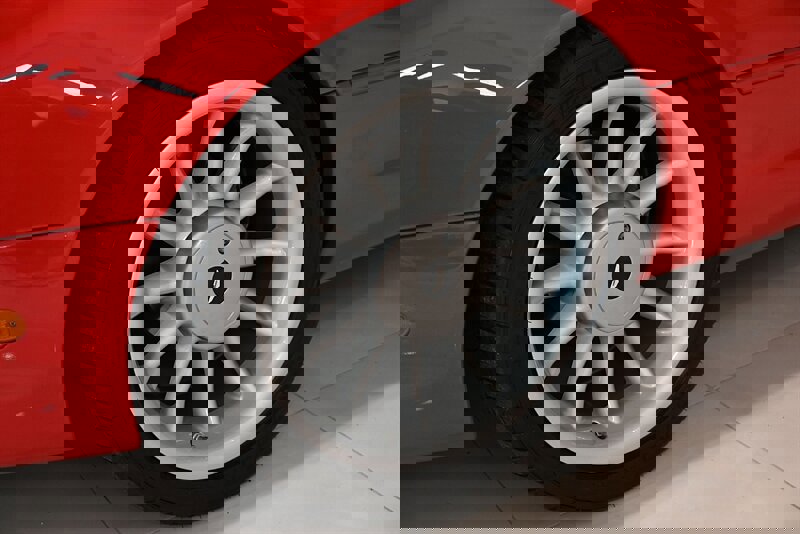 Used 1997 Aston Martin DB7 Volante image 7