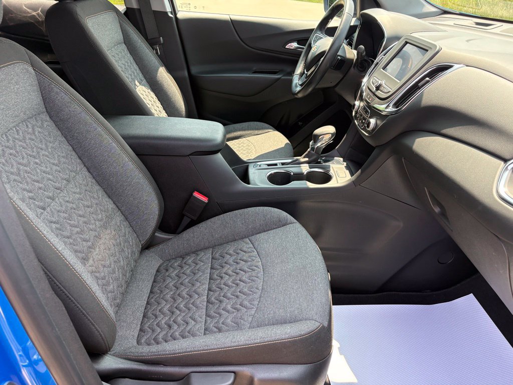 Used 2024 Chevrolet Equinox LT FWD image 28