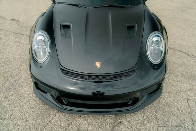 Used 2019 Porsche 911 GT3 RS w/ Weissach Package RWD image 33