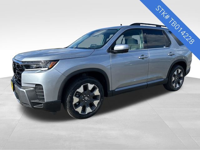 New 2026 Honda Pilot Touring image 3