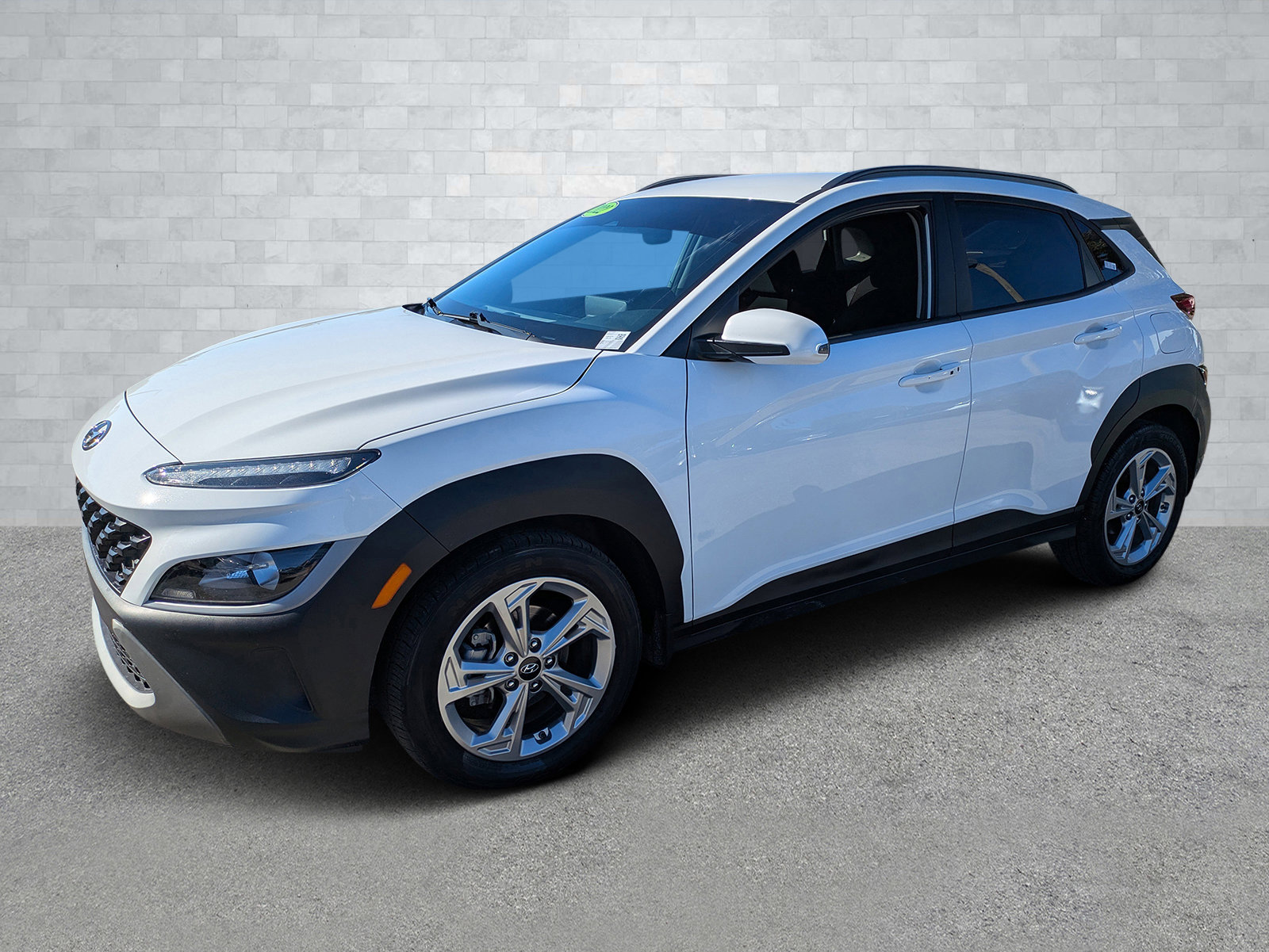 Used 2022 Hyundai Kona SEL w/ Cargo Package image 9