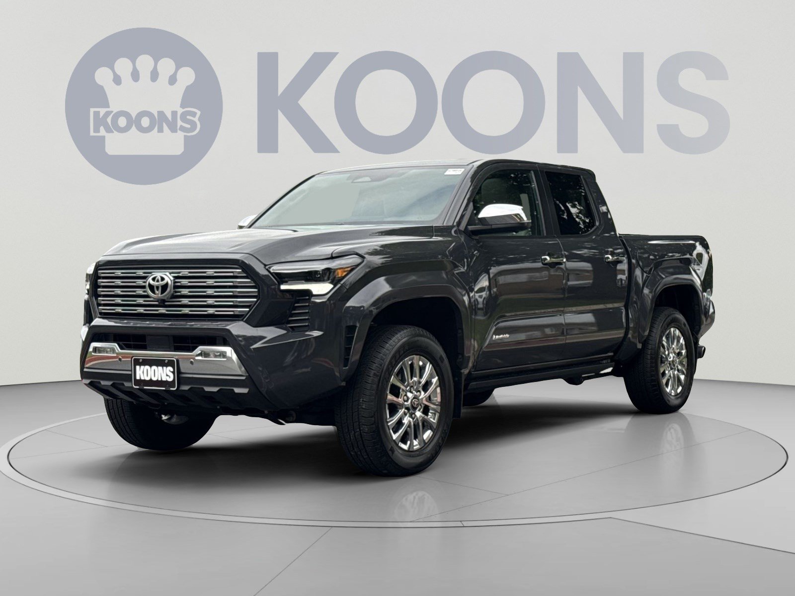 Used 2024 Toyota Tacoma Limited w/ Limited Package (LT) AWD/4WD image 1