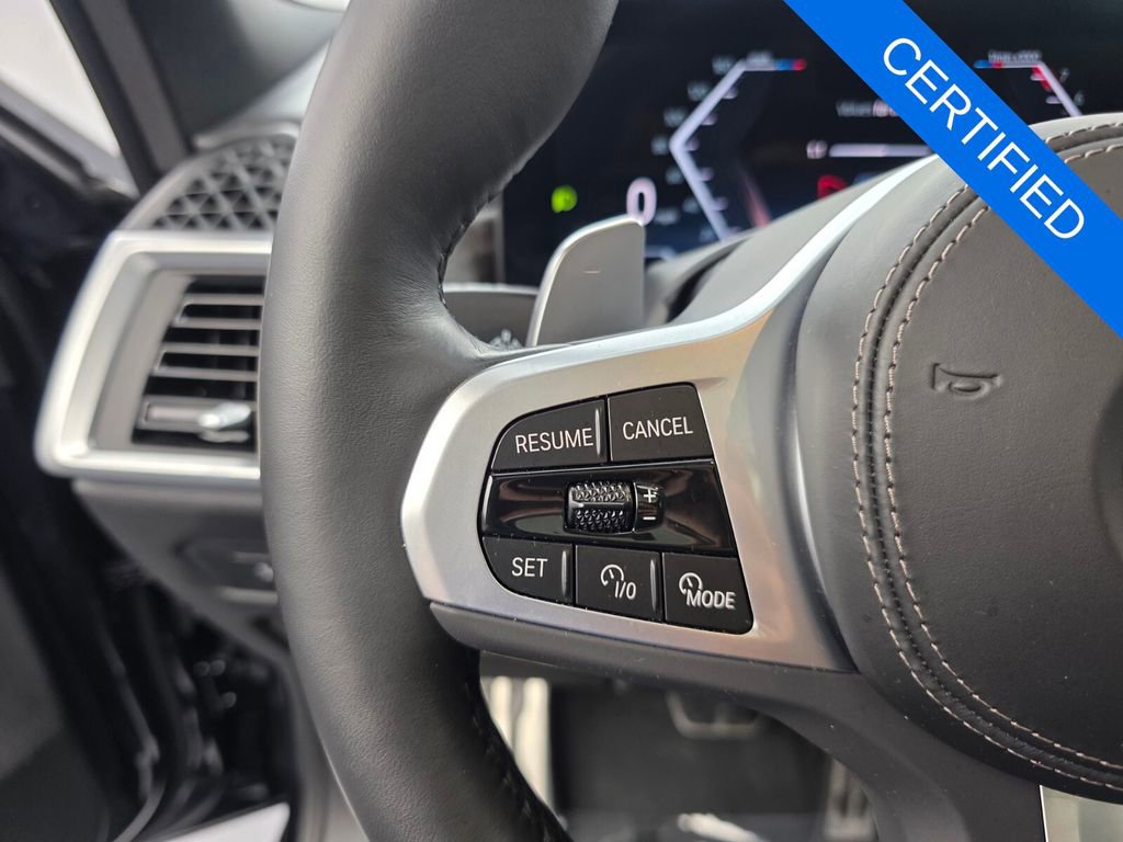 Used 2024 BMW X5 sDrive40i w/ M Sport Package RWD image 19