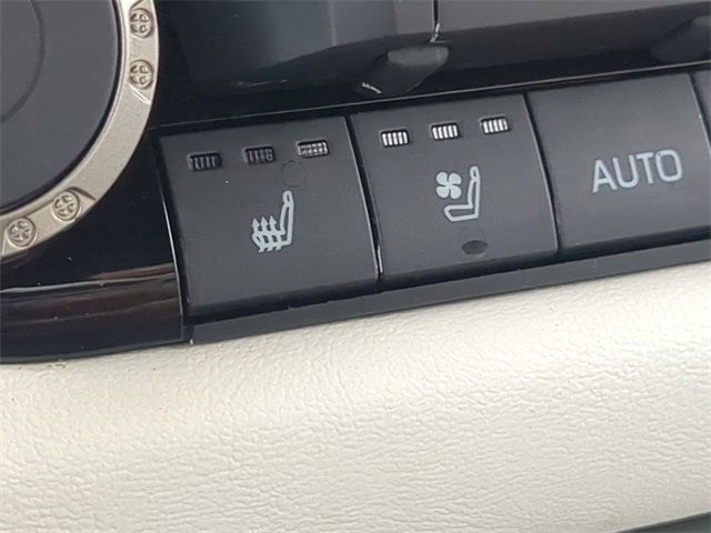 Certified 2024 Toyota Sequoia Capstone image 23