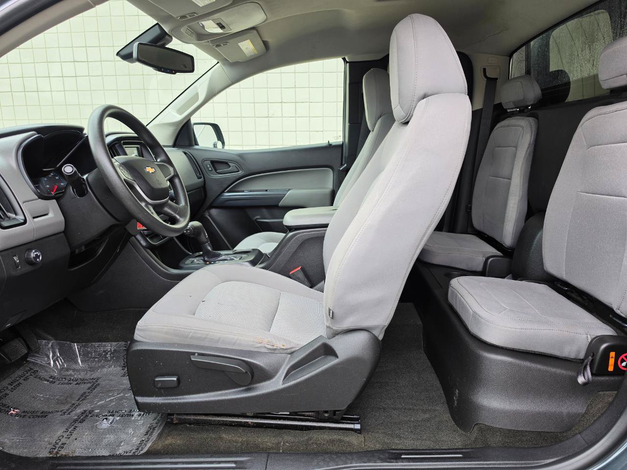 Used 2015 Chevrolet Colorado W/T w/ WT Convenience Package RWD image 13