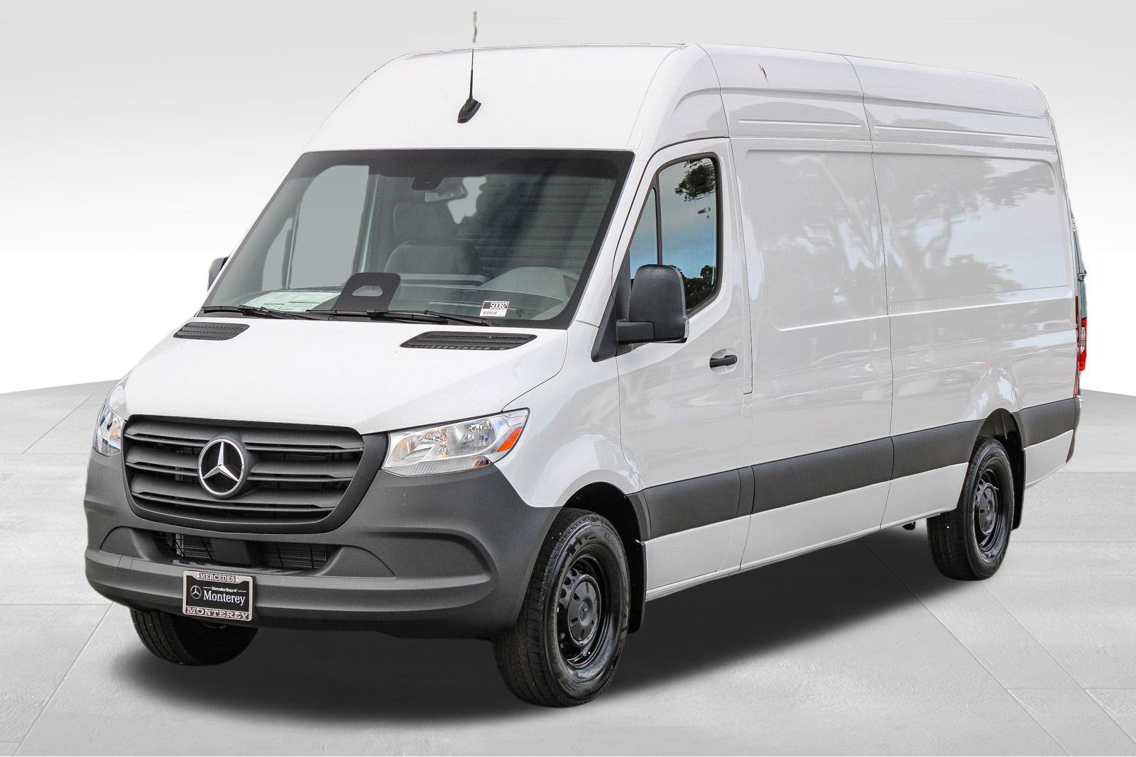 New 2025 Mercedes-Benz Sprinter 2500 image 3