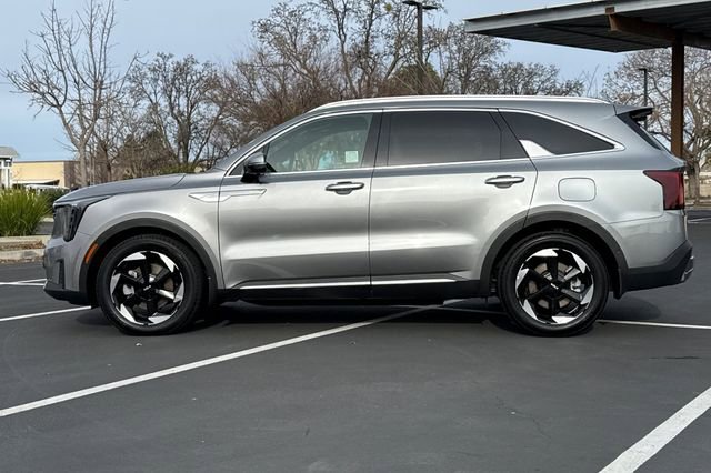 Certified 2025 Kia Sorento SX Prestige image 9