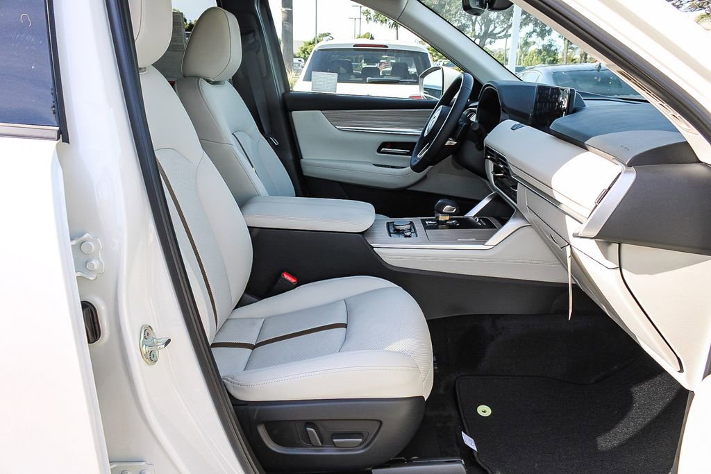 New 2026 MAZDA CX-90 Plug-In Hybrid w/ Premium Plus image 18