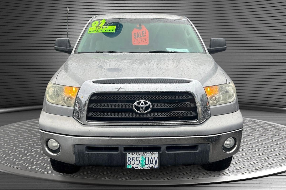 Used 2007 Toyota Tundra SR5 AWD/4WD image 2