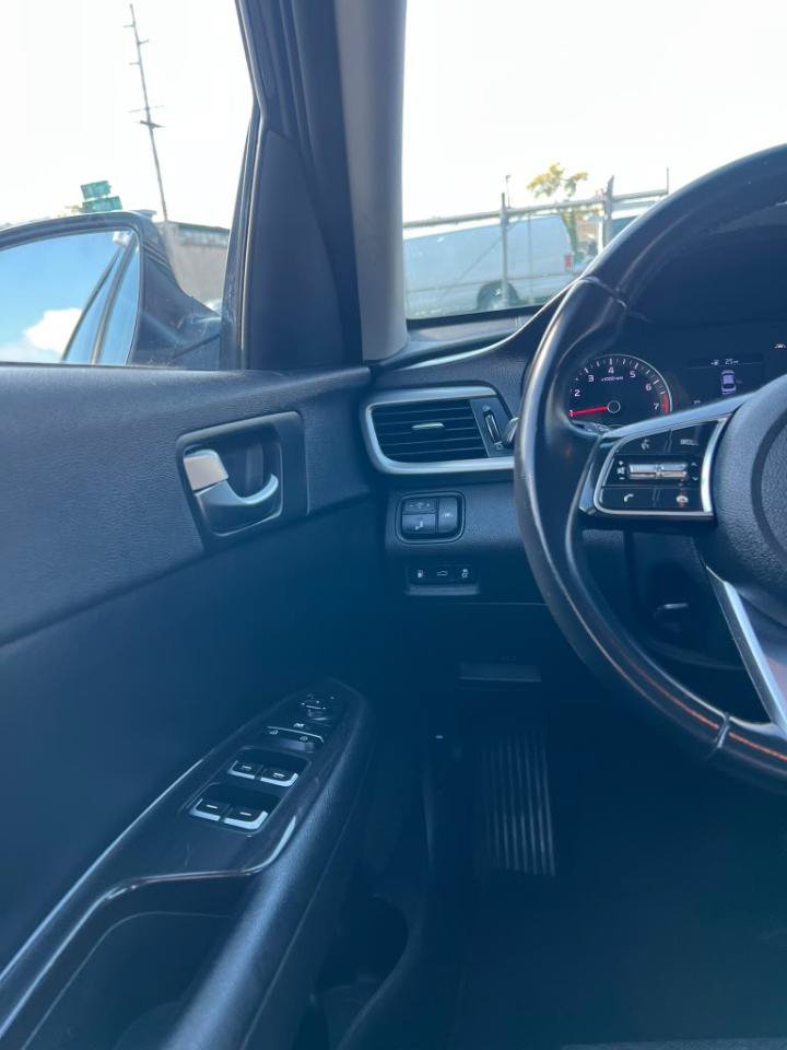 Used 2019 Kia Optima EX FWD image 27