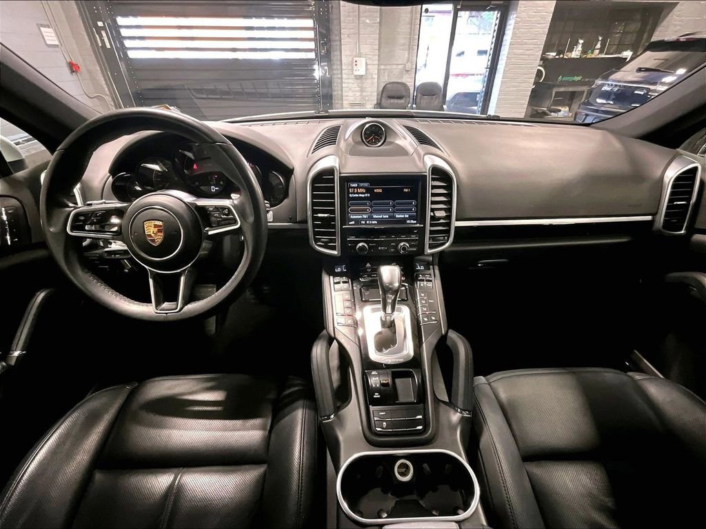 Used 2015 Porsche Cayenne Diesel image 18