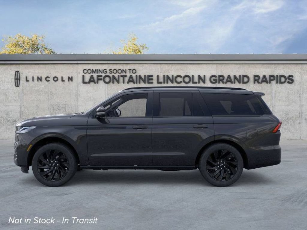 New 2026 Lincoln Navigator Reserve w/ Jet Appearance Package AWD/4WD image 3