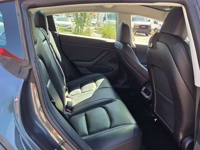 Used 2020 Tesla Model 3 Long Range AWD/4WD image 16