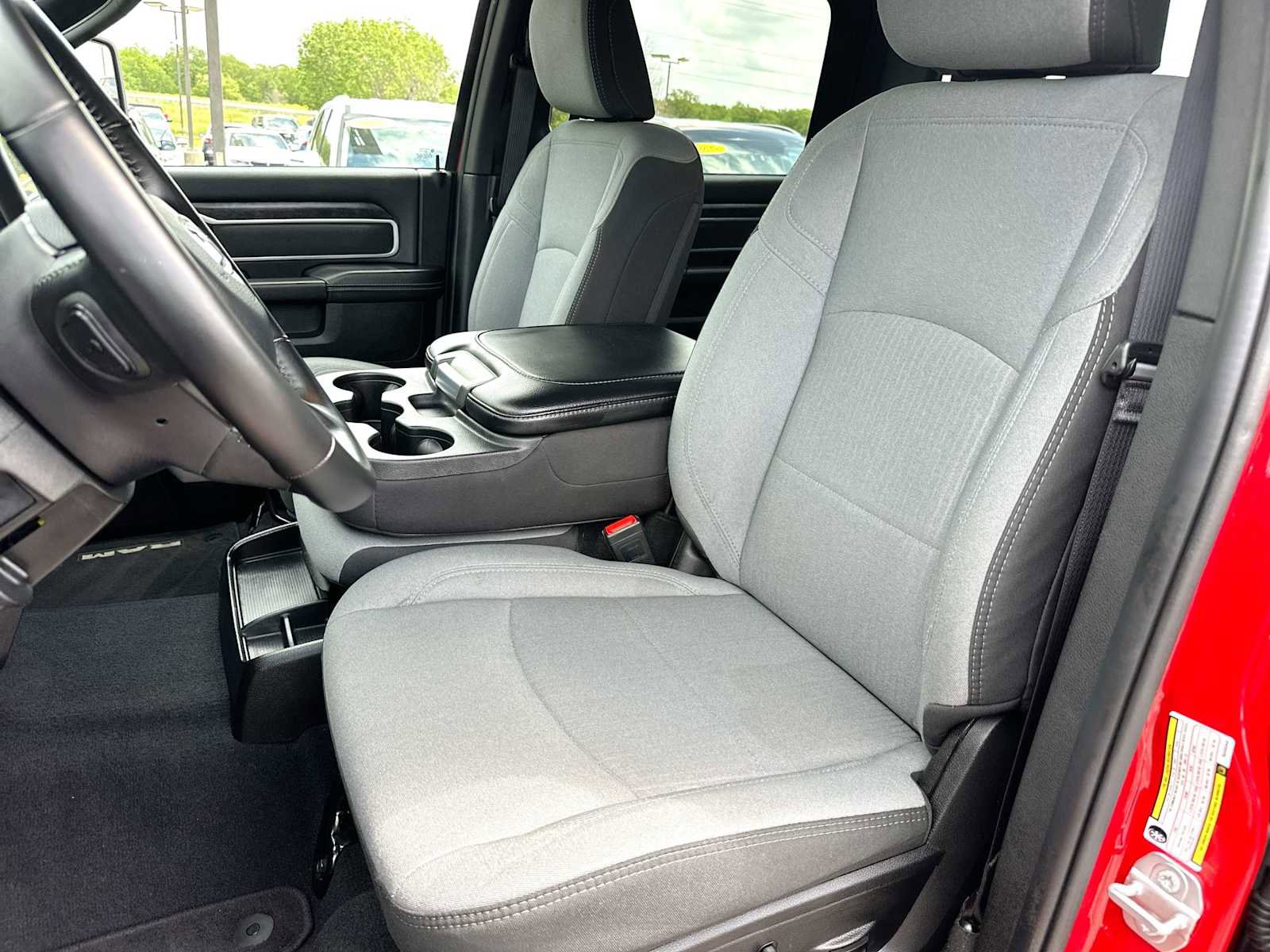 Used 2024 RAM 2500 Big Horn w/ Bed Utility Group image 17