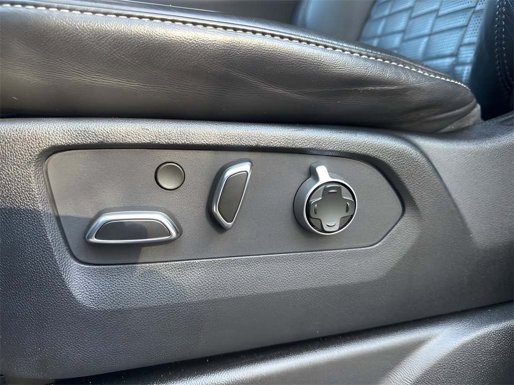 Used 2023 Cadillac Escalade Sport Platinum image 49