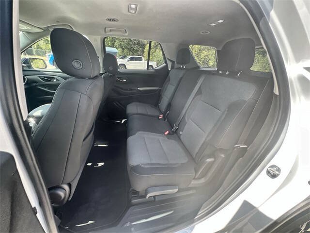 Used 2021 Chevrolet Traverse LS FWD image 23